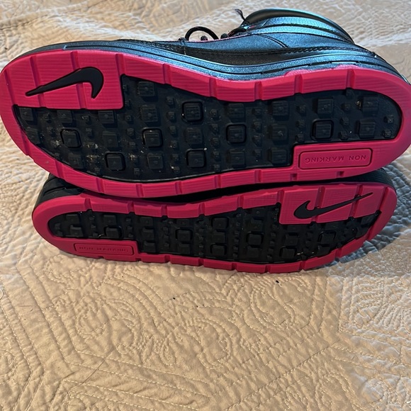 Nike ACG boot size 6Y #129 - Picture 6 of 7